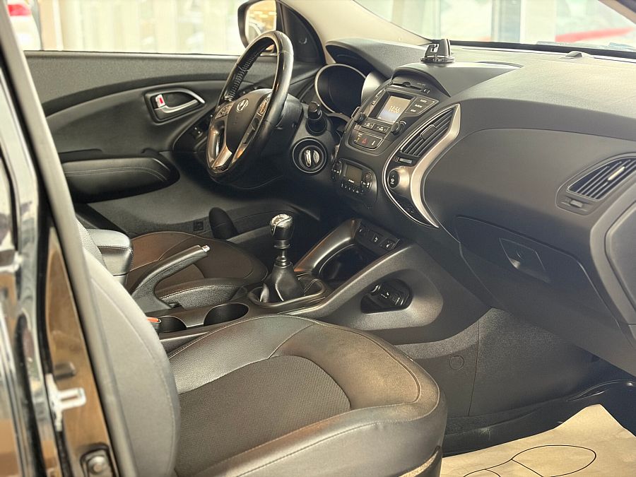Hyundai ix35 2.0 MT (150 л.с.), 2014 Hyundai ix35 2.0 MT (150 л.с.), 2014