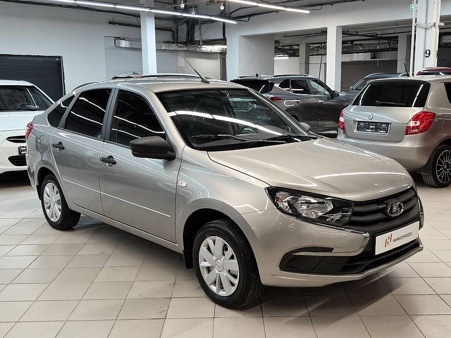 Lada (Ваз) Granta 1.6 MT (90 л.с.), 2021