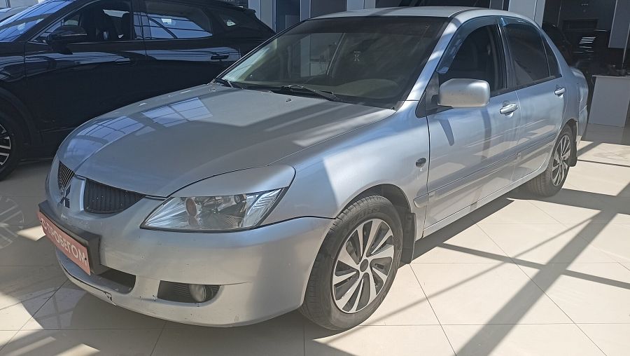 Mitsubishi Lancer 1.6 MT (98 л.с.), 2005