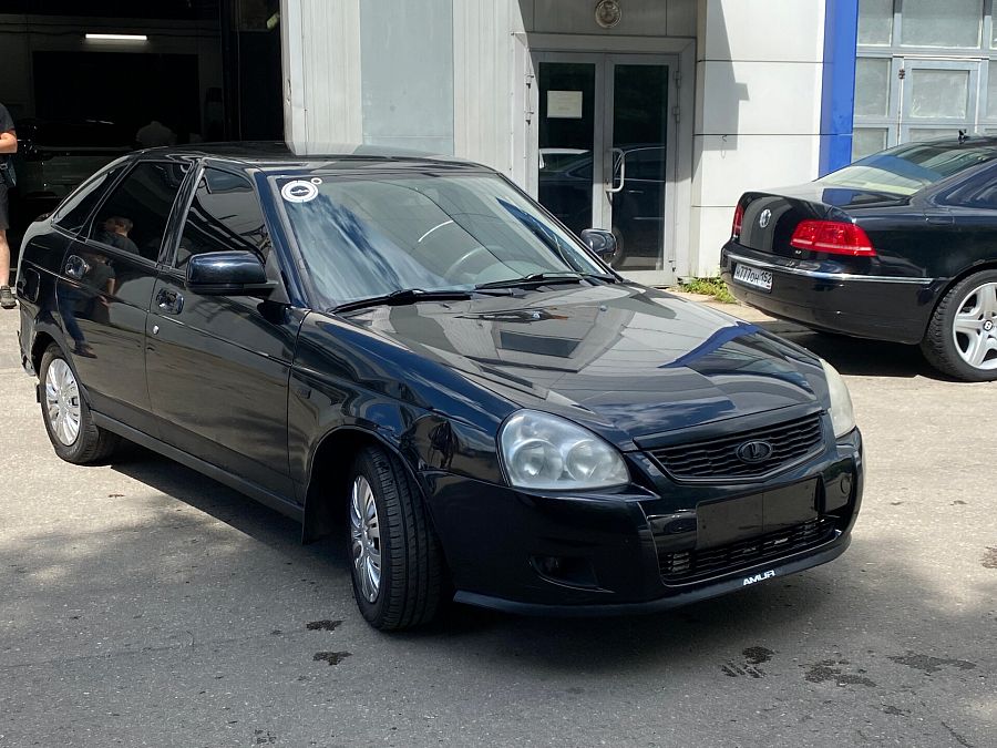 Lada (Ваз) Priora 1.6 MT (98 л.с.), 2010 Lada (Ваз) Priora 1.6 MT (98 л.с.), 2010