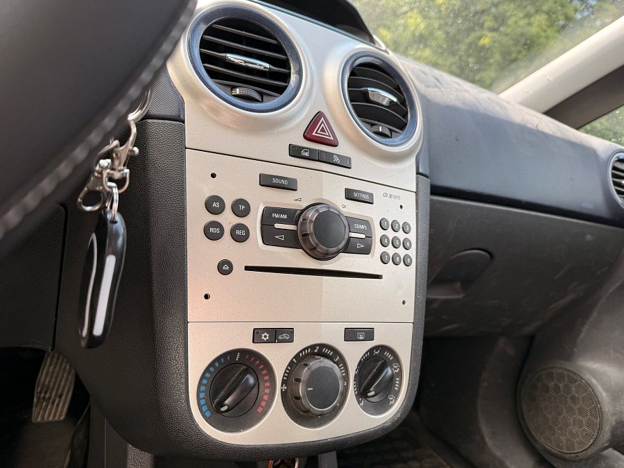 Opel Corsa 1.4 AT (90 л.с.), 2007 Opel Corsa 1.4 AT (90 л.с.), 2007