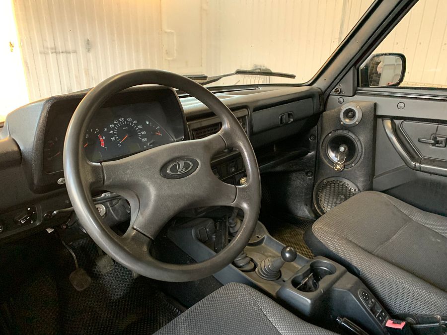 Lada (Ваз) 2121 (4x4) 1.7 MT (83 л.с.) 4WD, 2012
