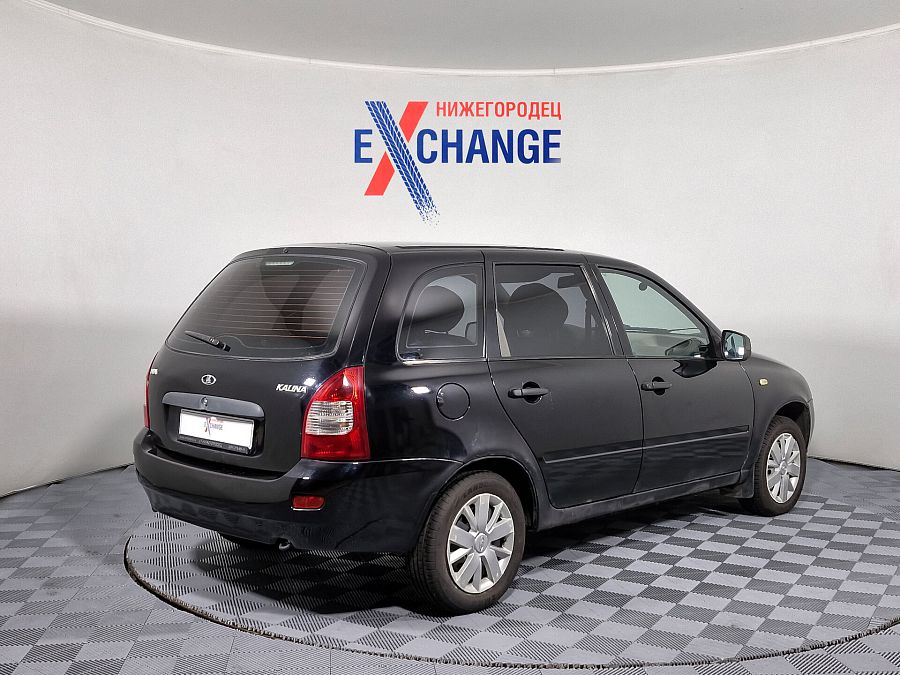 Lada (Ваз) Kalina 1.6 MT (84 л.с.), 2011