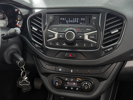 Lada (Ваз) Vesta 1.6 MT (106 л.с.), 2020 Lada (Ваз) Vesta 1.6 MT (106 л.с.), 2020