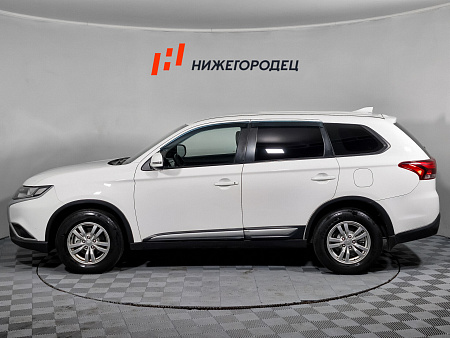 Mitsubishi Outlander 2.0 CVT (146 л.с.) 4WD, 2019 — купить в Нижнем Новгороде