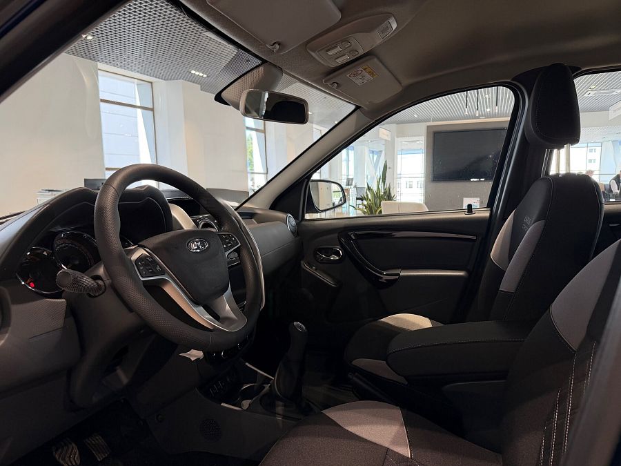 Lada (Ваз) Largus Cross 1.6 MT (106 л.с.), 2026