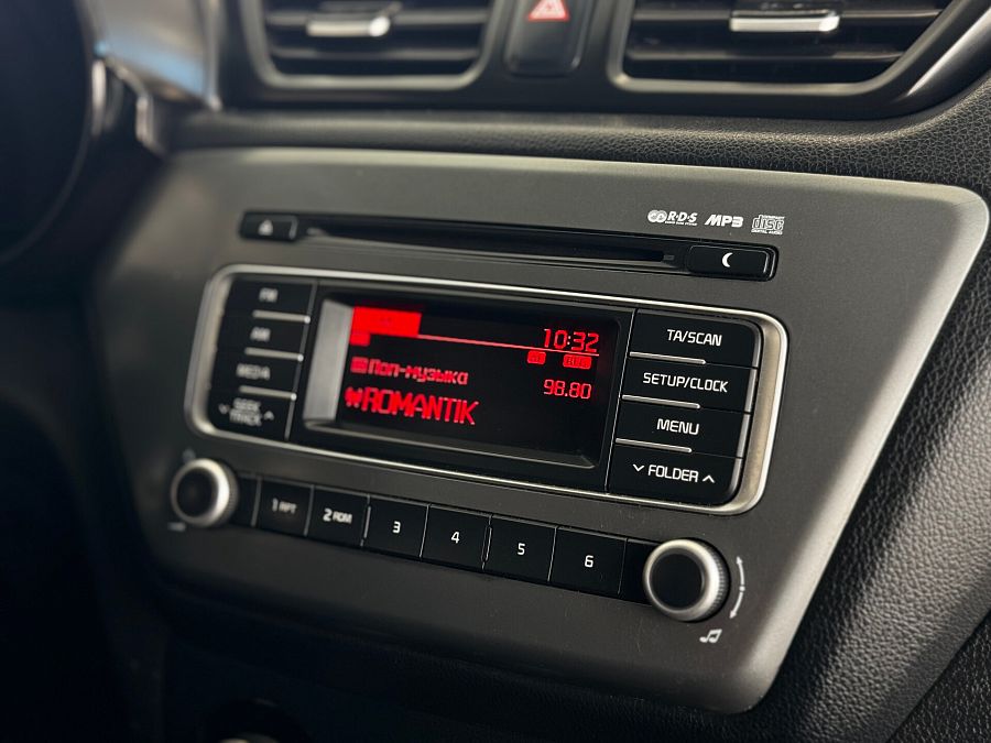 Kia Rio 1.6 MT (123 л.с.), 2016