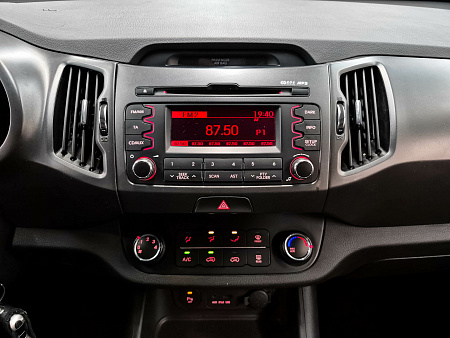 Kia Sportage 2.0 AT (150 л.с.), 2013 Kia Sportage 2.0 AT (150 л.с.), 2013 — купить в Нижнем Новгороде