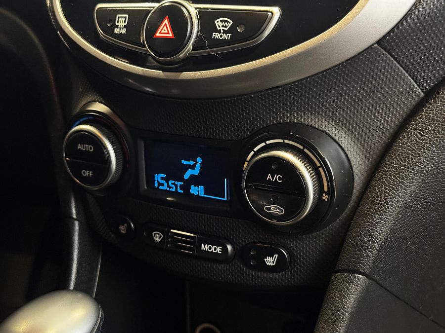 Hyundai Solaris 1.4 AT (107 л.с.), 2014