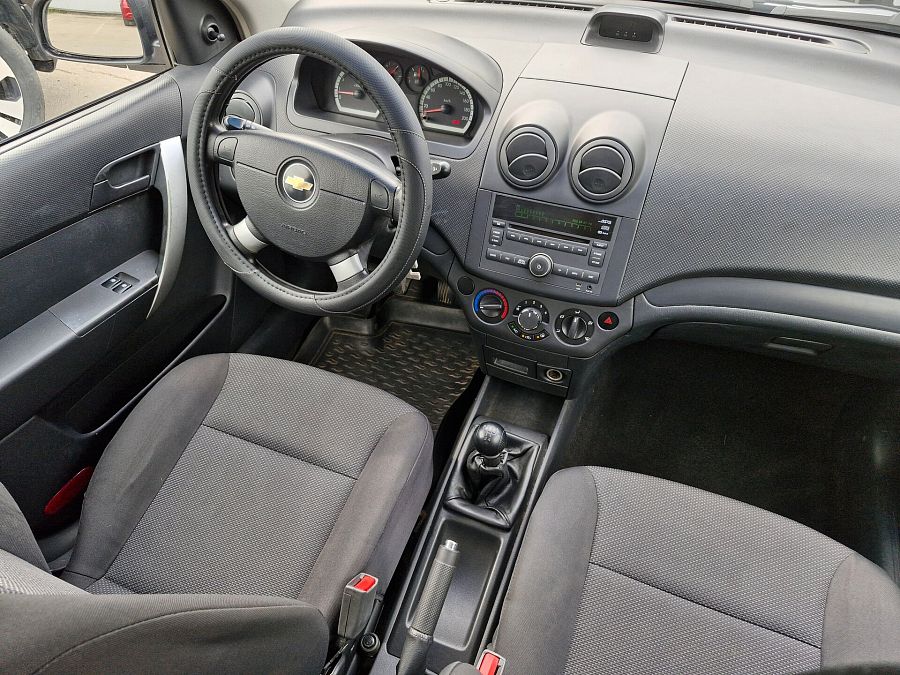 Chevrolet Aveo 1.4 MT (101 л.с.), 2010