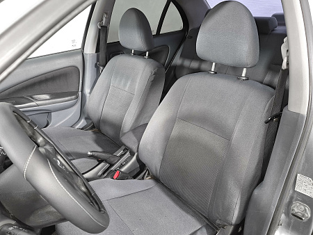Nissan Almera 1.5 MT (98 л.с.), 2005 — купить в Нижнем Новгороде