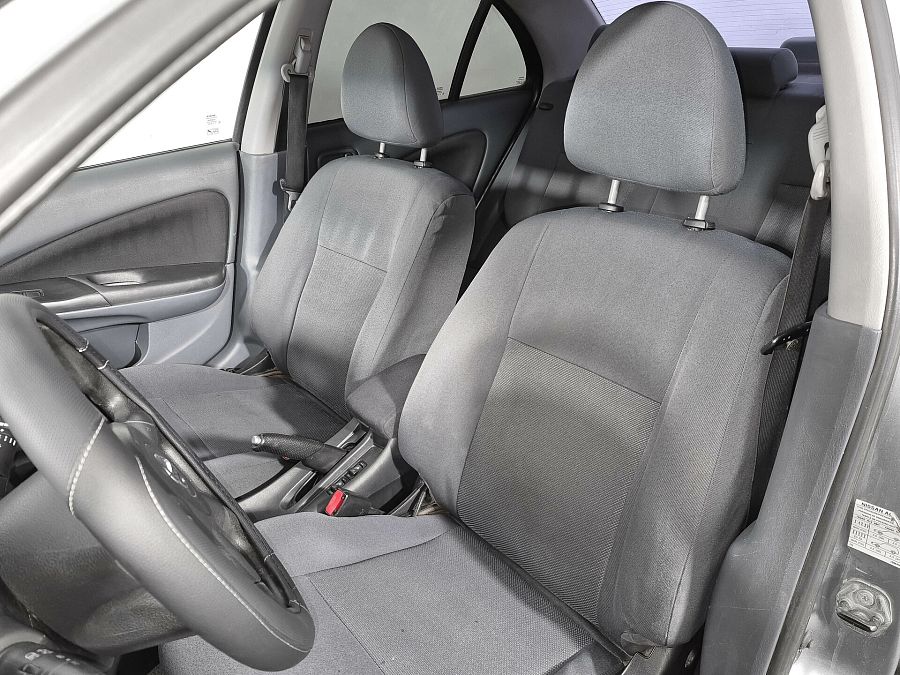 Nissan Almera 1.5 MT (98 л.с.), 2005