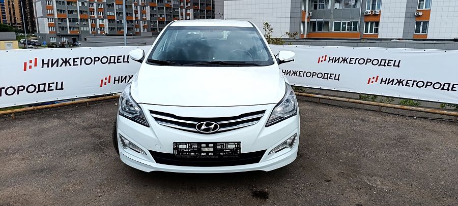 Hyundai Solaris 1.6 AT (123 л.с.), 2015