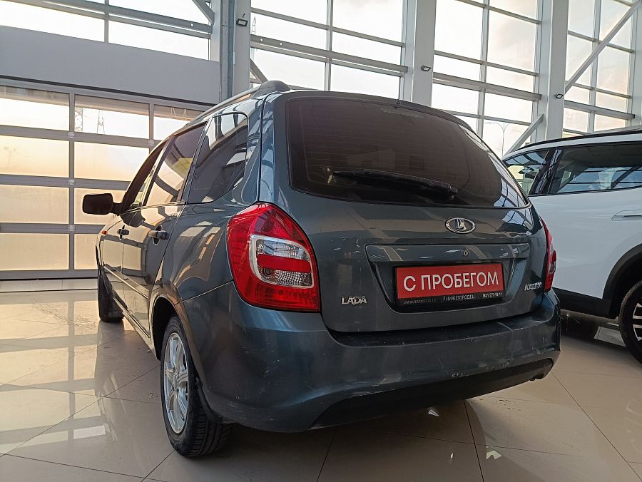Lada (Ваз) Kalina 1.6 MT (87 л.с.), 2015
