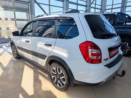 Lada (Ваз) Granta Cross 1.6 MT (106 л.с.), 2024 Lada (Ваз) Granta Cross 1.6 MT (106 л.с.), 2024