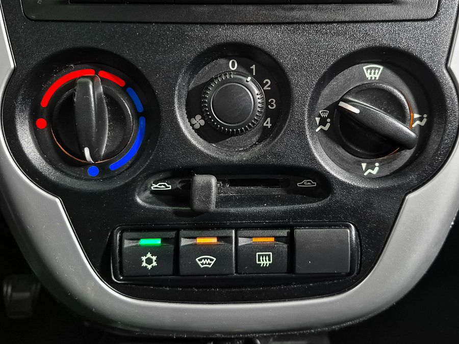 Lada (Ваз) Granta 1.6 MT (106 л.с.), 2016 Lada (Ваз) Granta 1.6 MT (106 л.с.), 2016