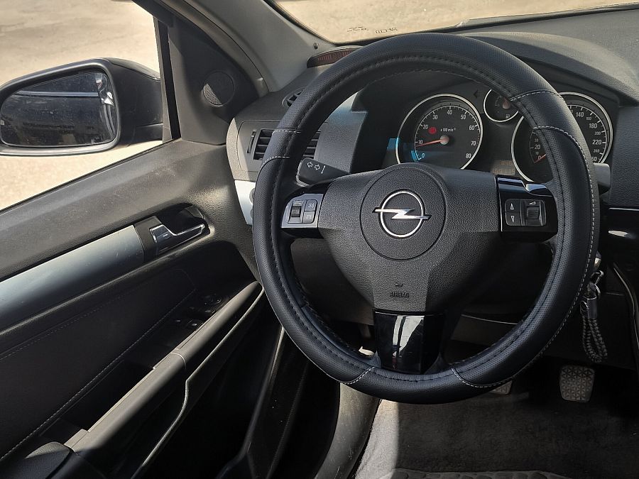 Opel Astra 1.8 MT (140 л.с.), 2008