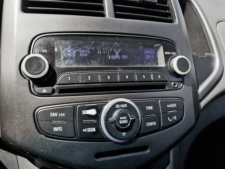 Chevrolet Aveo 1.6 MT (115 л.с.), 2014 Chevrolet Aveo 1.6 MT (115 л.с.), 2014