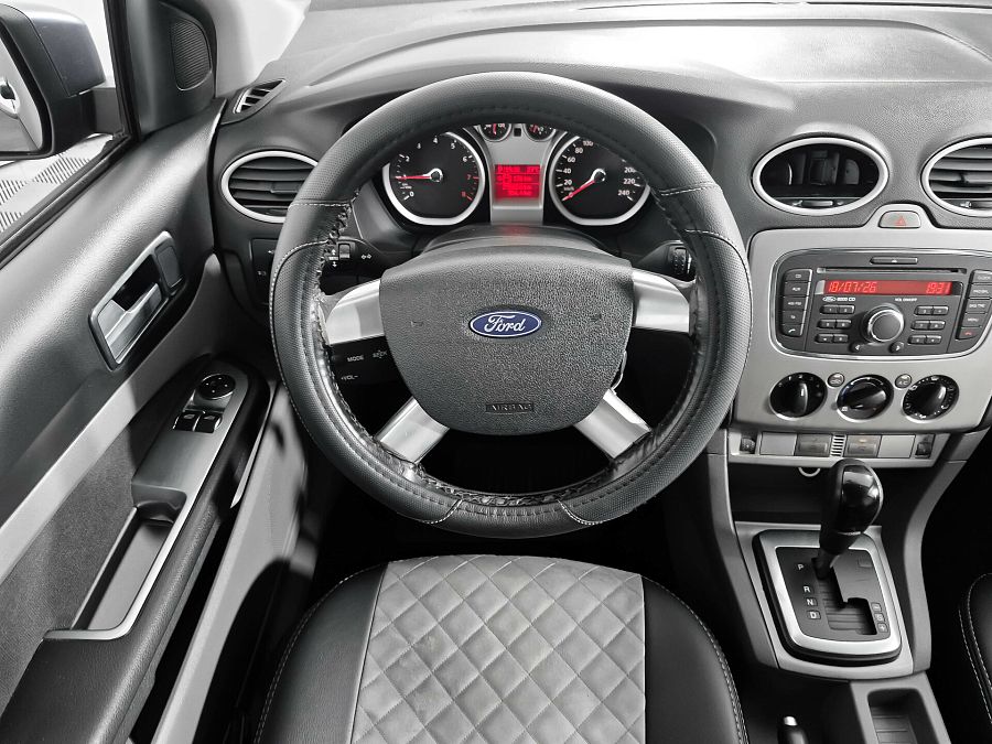 Ford Focus 1.6 AT (100 л.с.), 2010 Ford Focus 1.6 AT (100 л.с.), 2010