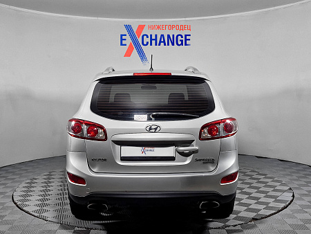 Hyundai Santa Fe 2.4 AT (174 л.с.) 4WD, 2011 — купить в Нижнем Новгороде