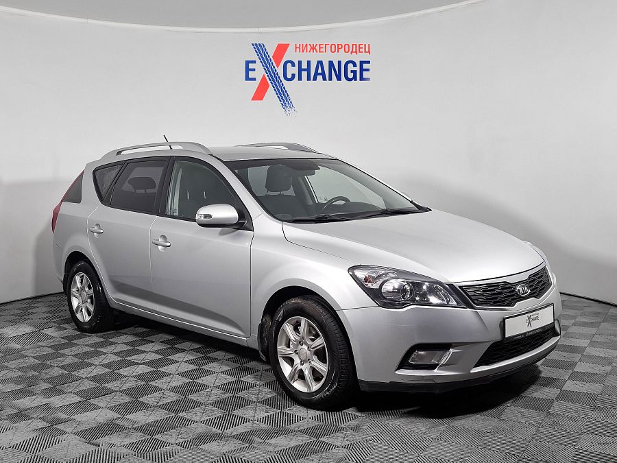 Kia Ceed 1.6 MT (122 л.с.), 2010 Kia Ceed 1.6 MT (122 л.с.), 2010