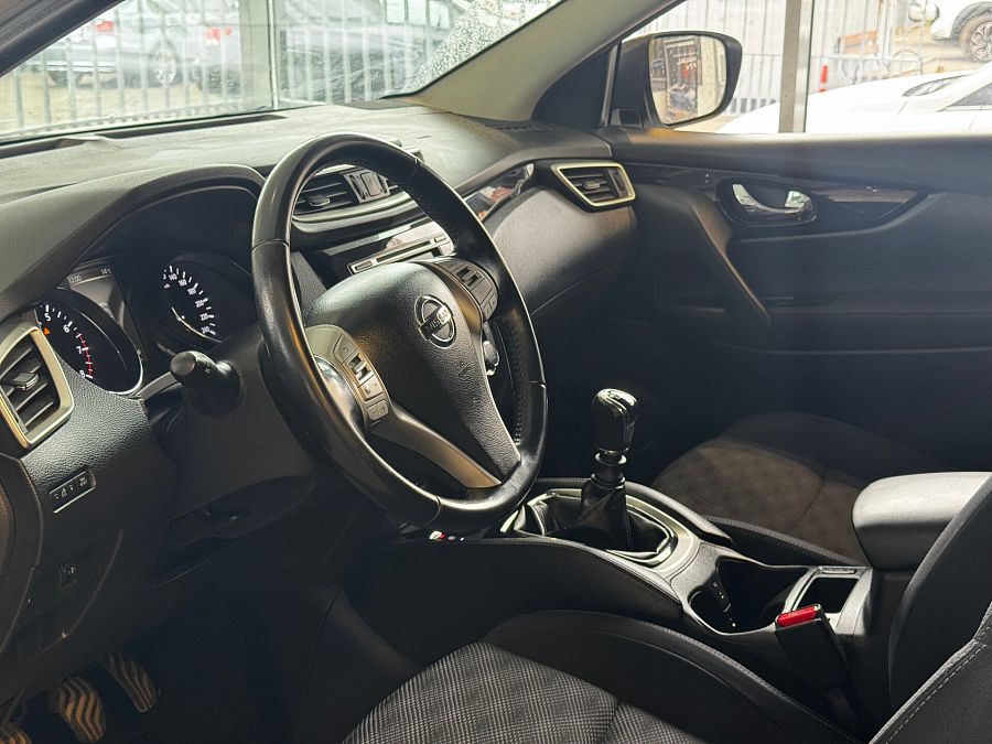 Nissan Qashqai 1.2 MT (115 л.с.), 2017