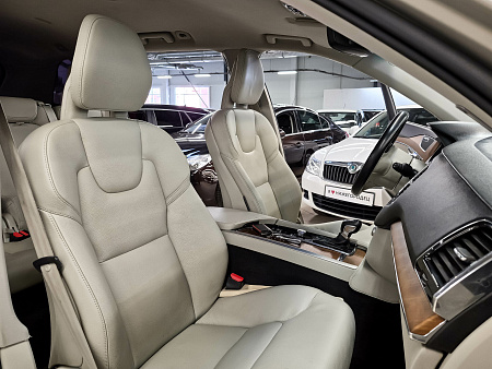 Volvo XC90 2.0d AT (235 л.с.) 4WD, 2017 — купить в Нижнем Новгороде