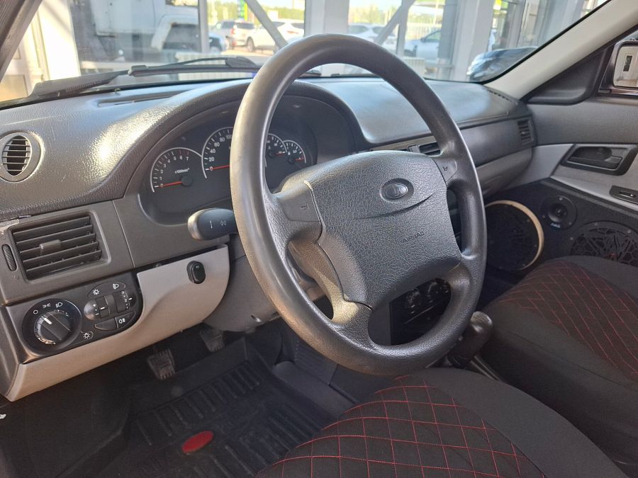 Lada (Ваз) Priora 1.6 MT (98 л.с.), 2008