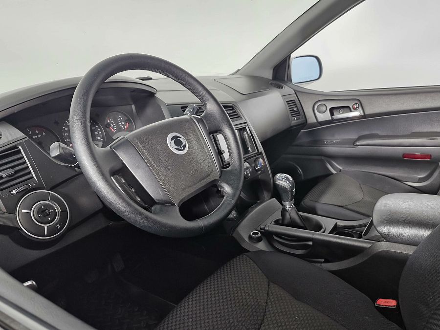 Ssangyong Kyron 2.0d MT (141 л.с.) 4WD, 2008