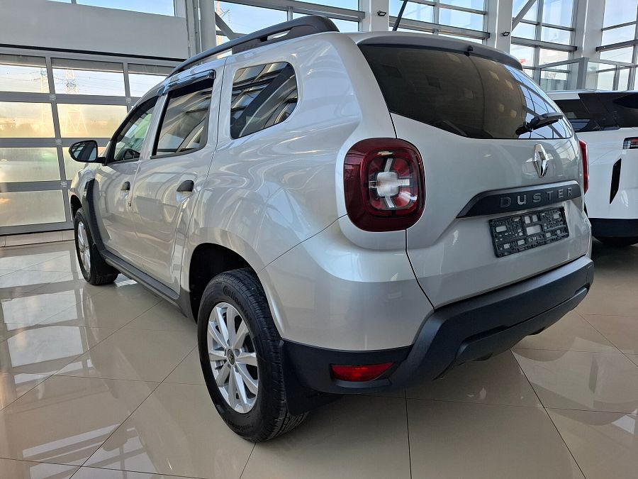 Renault Duster 1.6 MT (117 л.с.) 4WD, 2021
