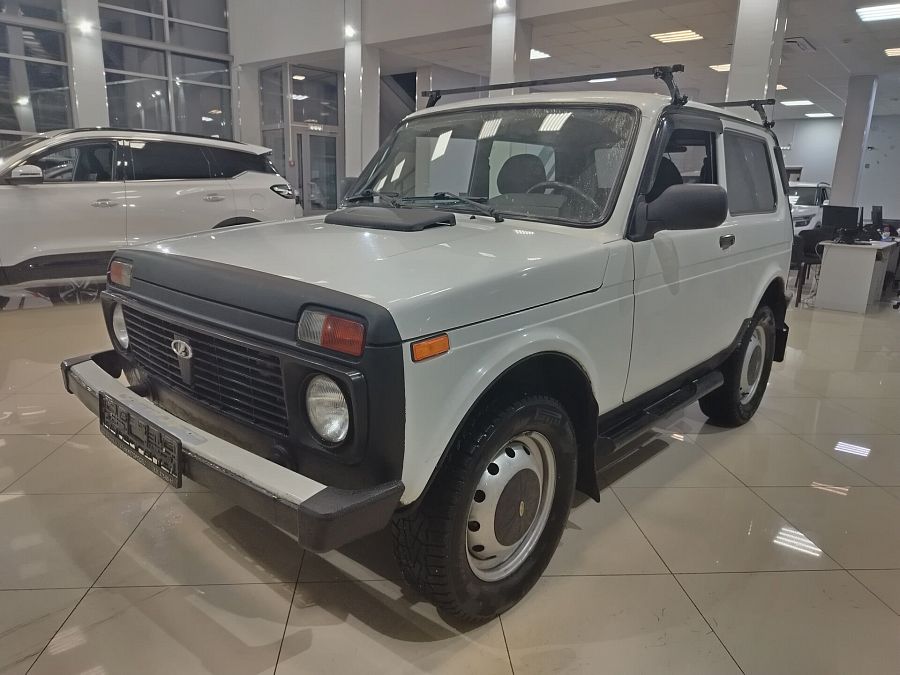 Lada (Ваз) 2121 (4x4) 1.7 MT (83 л.с.) 4WD, 2015 Lada (Ваз) 2121 (4x4) 1.7 MT (83 л.с.) 4WD, 2015