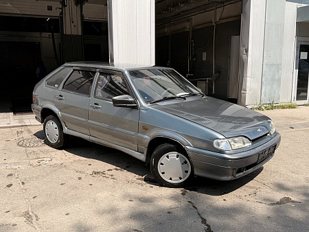 Lada (Ваз) 2114 1.5 MT (77 л.с.), 2005