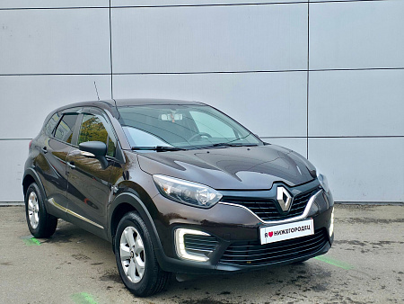 Renault Kaptur 1.6 MT (114 л.с.), 2018 Renault Kaptur 1.6 MT (114 л.с.), 2018 — купить в Нижнем Новгороде