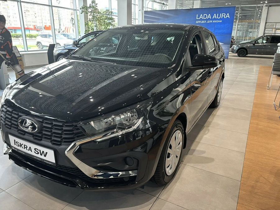 Lada (Ваз) Iskra SW 1.6 MT (90 л.с.), 2026