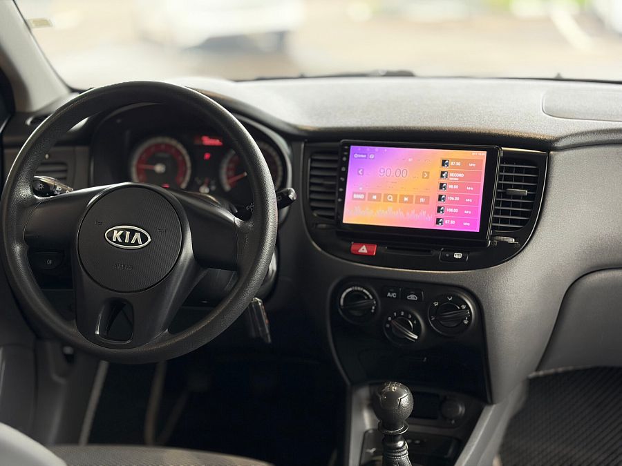 Kia Rio 1.4 MT (95 л.с.), 2011 Kia Rio 1.4 MT (95 л.с.), 2011