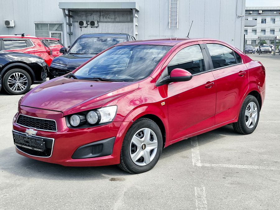 Chevrolet Aveo 1.6 MT (115 л.с.), 2014 Chevrolet Aveo 1.6 MT (115 л.с.), 2014