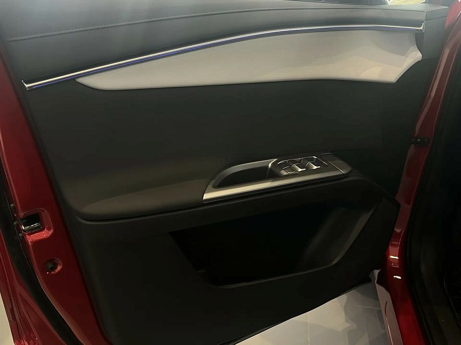 Omoda C5 1.5 AMT (147 л.с.) 4WD, 2026 Omoda C5 1.5 AMT (147 л.с.) 4WD, 2026