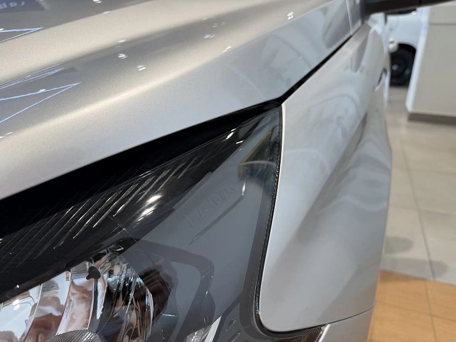 Lada (Ваз) Iskra SW 1.6 MT (106 л.с.), 2026