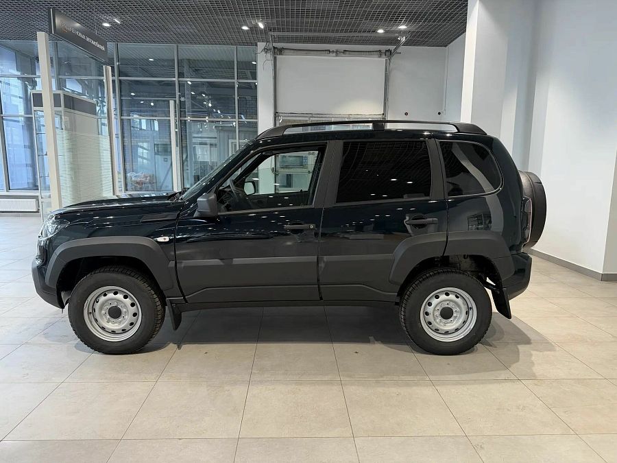 Lada (Ваз) Niva Travel 1.8 MT (90 л.с.) 4WD, 2026 Lada (Ваз) Niva Travel 1.8 MT (90 л.с.) 4WD, 2026