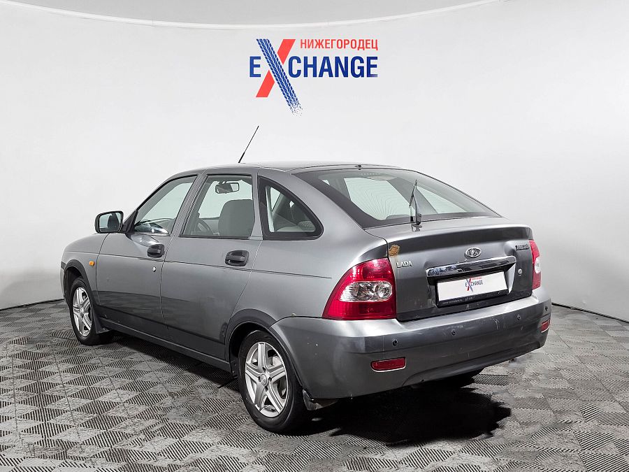 Lada (Ваз) Priora 1.6 MT (98 л.с.), 2012 Lada (Ваз) Priora 1.6 MT (98 л.с.), 2012