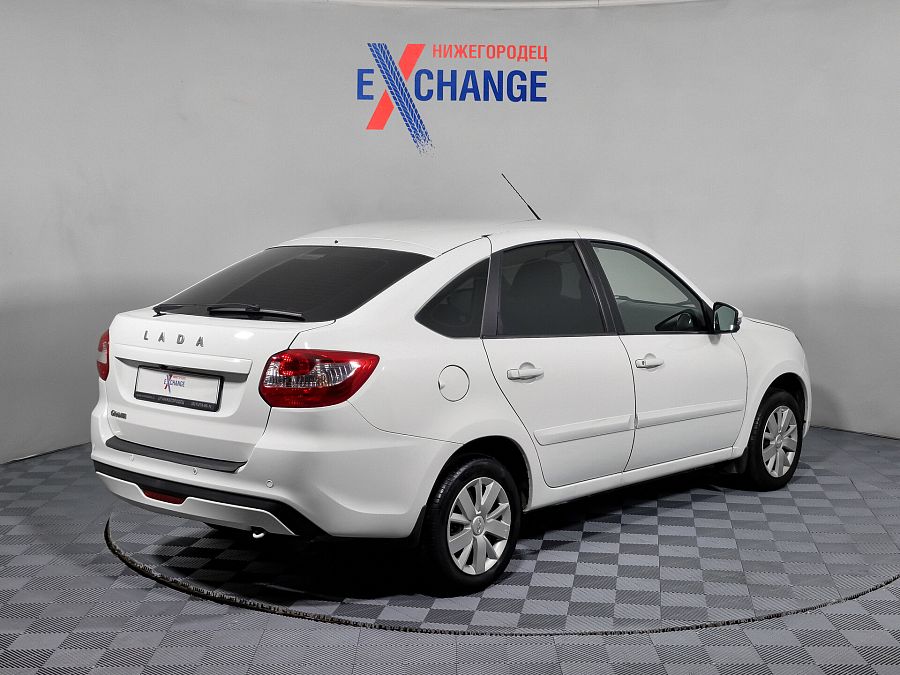 Lada (Ваз) Granta 1.6 MT (106 л.с.), 2019