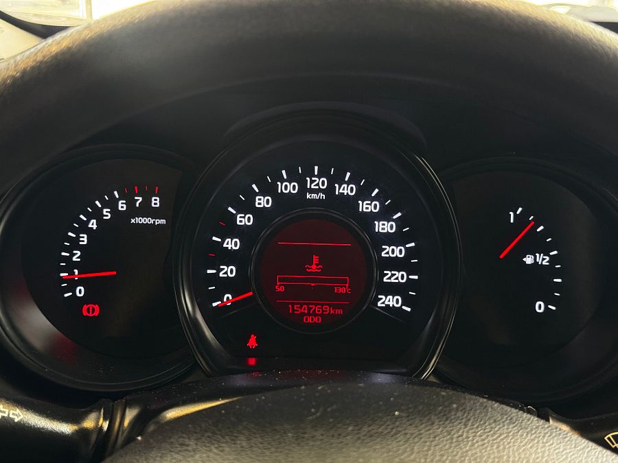Kia Ceed 1.6 MT (129 л.с.), 2014