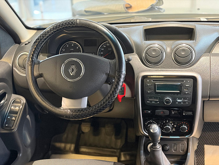 Renault Duster 1.6 MT (102 л.с.) 4WD, 2012 Renault Duster 1.6 MT (102 л.с.) 4WD, 2012 — купить в Нижнем Новгороде