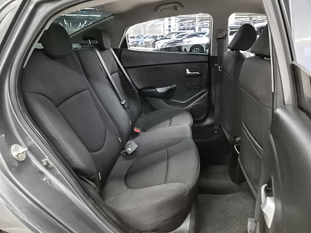 Kia Rio 1.4 MT (107 л.с.), 2013 Kia Rio 1.4 MT (107 л.с.), 2013 — купить в Нижнем Новгороде
