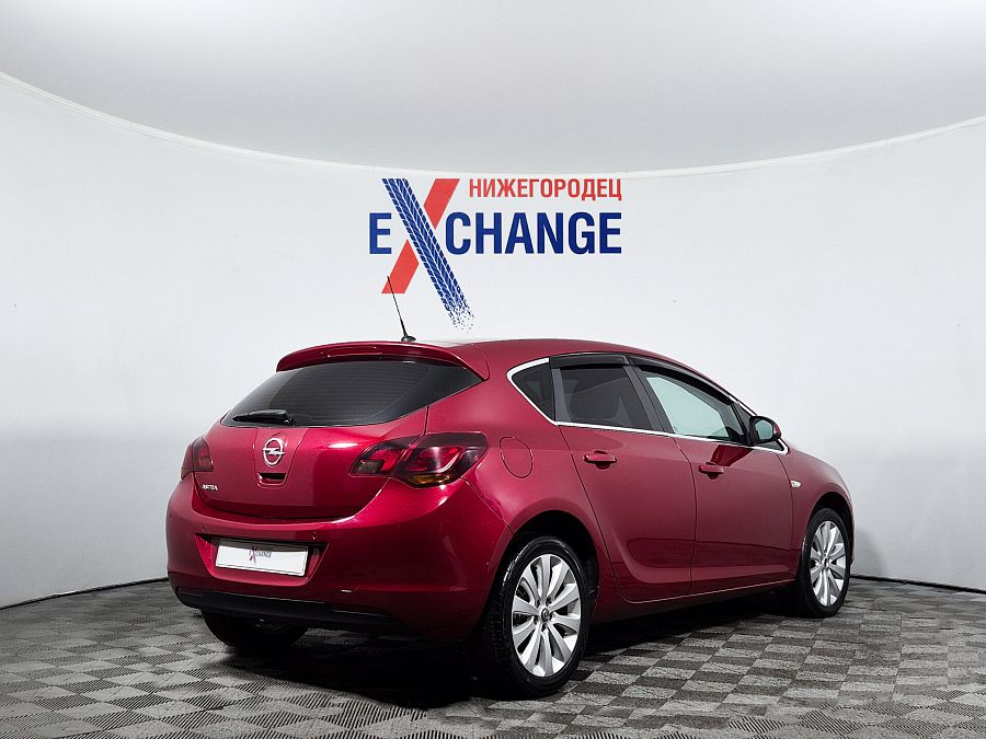 Opel Astra 1.6 AT (115 л.с.), 2011 Opel Astra 1.6 AT (115 л.с.), 2011