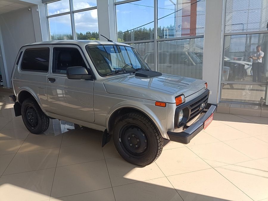 Lada (Ваз) Niva Legend 1.7 MT (83 л.с.) 4WD, 2022