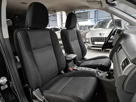 Mitsubishi Outlander 2.0 CVT (146 л.с.) 4WD, 2016 — купить в Нижнем Новгороде