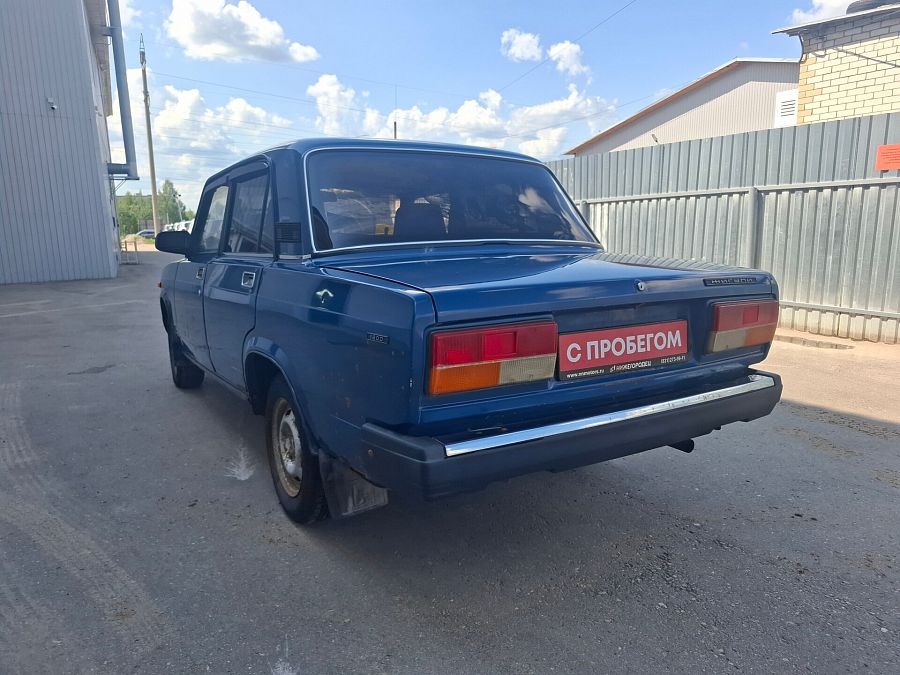 Lada (Ваз) 2107 1.6 MT (74 л.с.), 2004