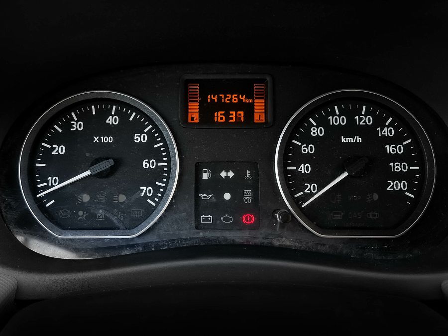 Renault Sandero 1.6 MT (84 л.с.), 2011 Renault Sandero 1.6 MT (84 л.с.), 2011