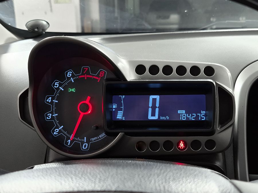 Chevrolet Aveo 1.6 MT (115 л.с.), 2012 Chevrolet Aveo 1.6 MT (115 л.с.), 2012